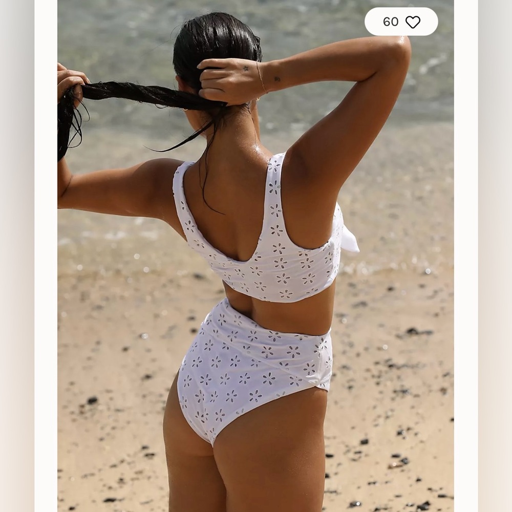 New Beach Riot Bikini Set - Picture 2 of 4